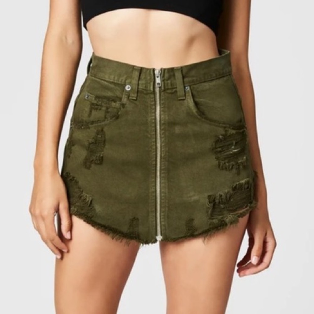 LF Carmar Skirt Olive Green